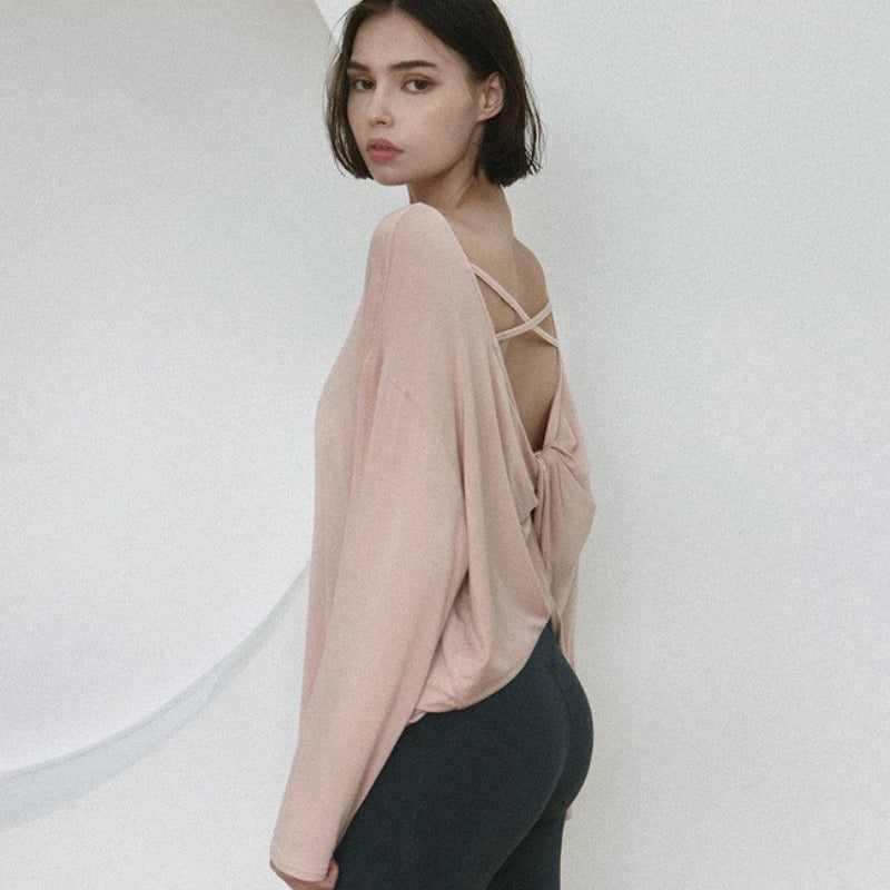 Open-Back Yoga Cover-Up | Light Layers for Studio & Daily Life