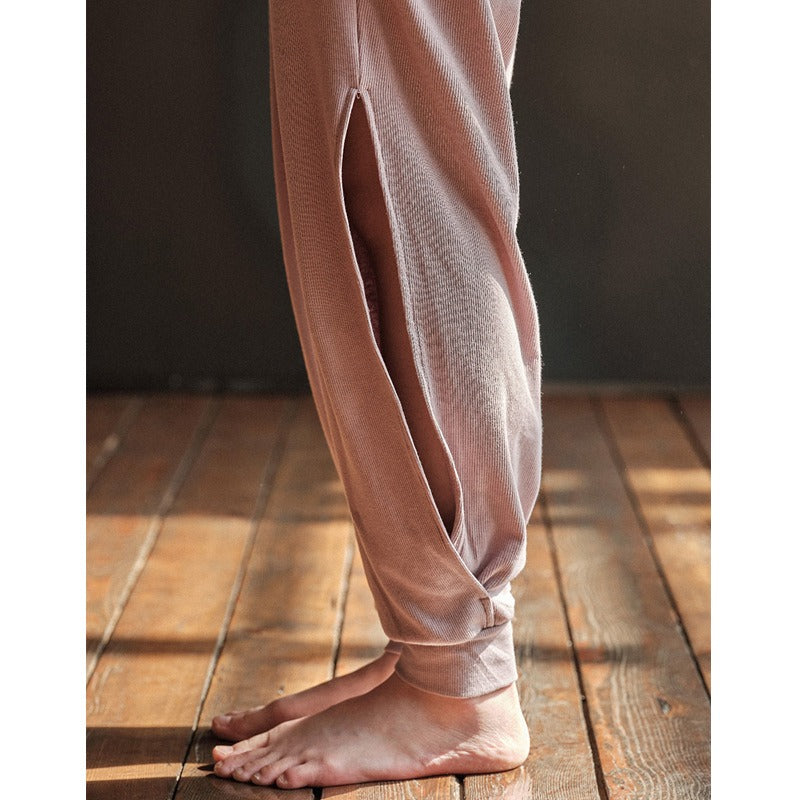 Wide-Leg Flow Yoga Pants | Relaxed Drape & Everyday Ease