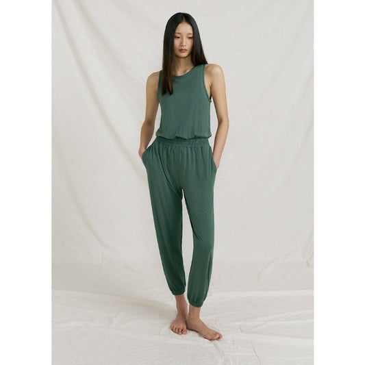 Jogger Open-Back Yoga Jumpsuit | Clean Fit & Effortless Movement