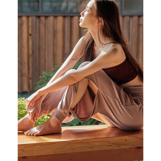 Wide-Leg Flow Yoga Pants | Relaxed Drape & Everyday Ease