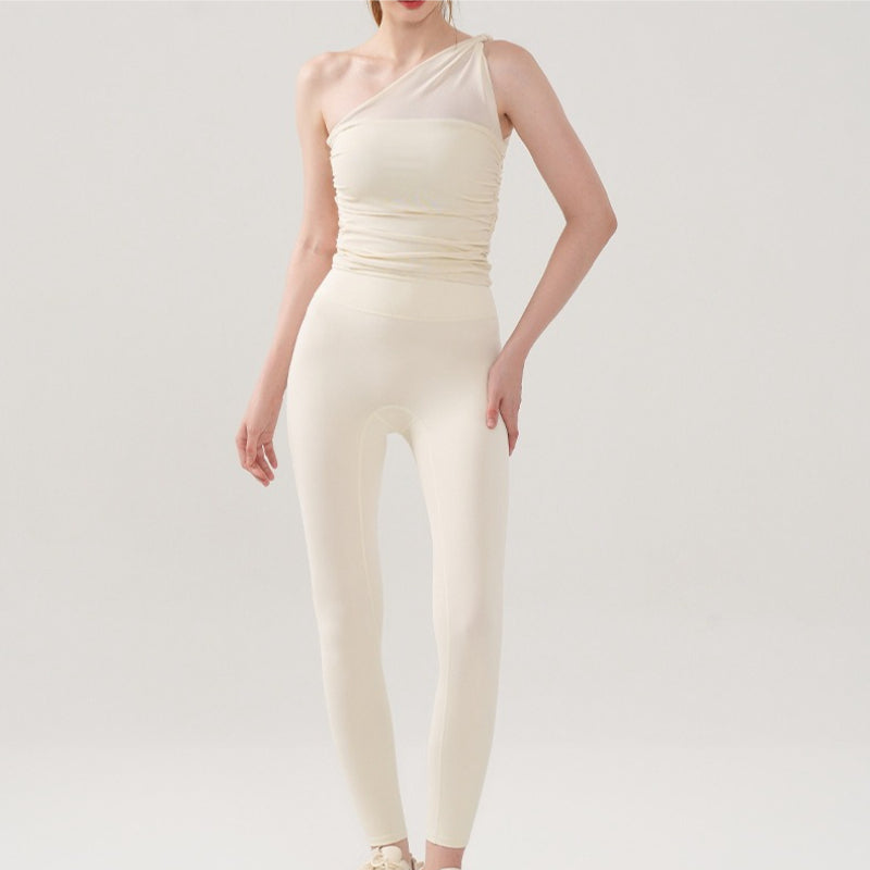 Open-Back Asymmetric Yoga Bra Top | Soft Support & Natural Hold