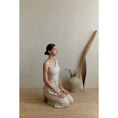One-Shoulder Yoga Jumpsuit | Clean Fit & Effortless Movement