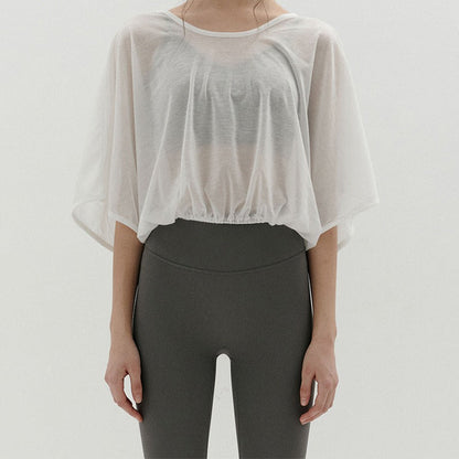 Airy Yoga Cover-Up | Light Layers for Studio & Daily Life