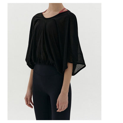 Airy Yoga Cover-Up | Light Layers for Studio & Daily Life