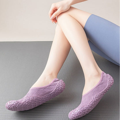 Indoor Yoga Training Shoes | Quiet Grip & Flexible Comfort