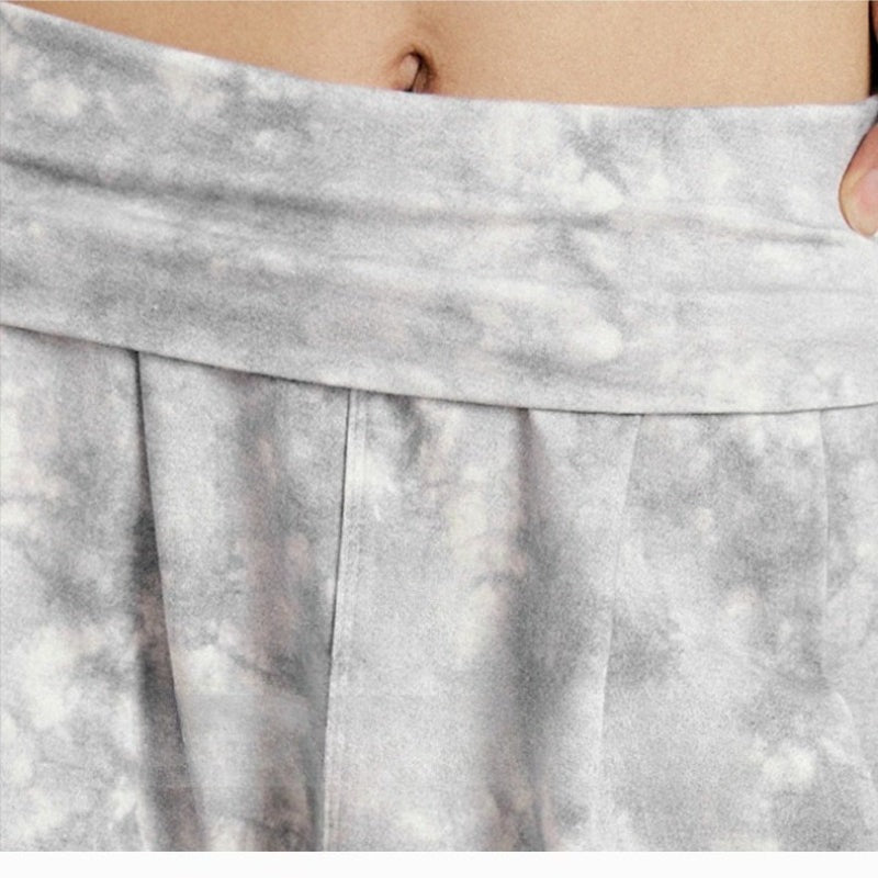 High-Waisted Yoga Jogger Pants | Relaxed Fit & Soft Movement