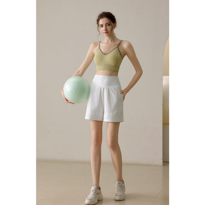 High-Waisted Yoga Shorts | Smooth Fit & Easy Movement