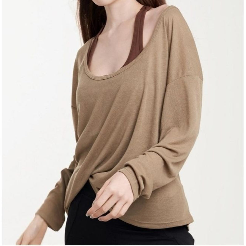 Relaxed Yoga Cover-Up | Light Layers for Studio & Daily Life