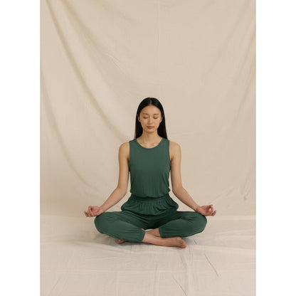 Jogger Open-Back Yoga Jumpsuit | Clean Fit & Effortless Movement