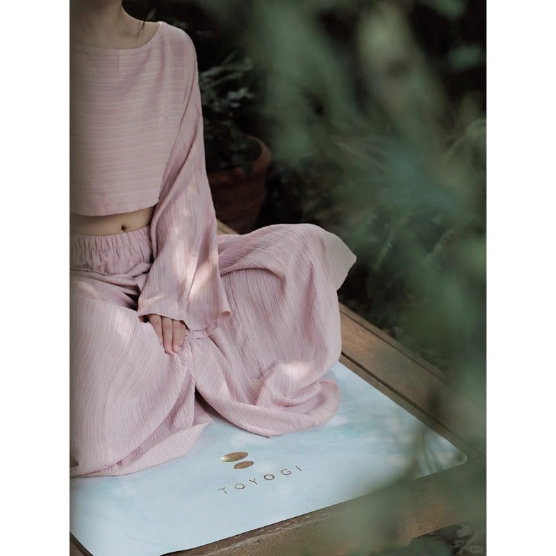 Wide-Leg Flow Yoga Set | Soft Structure & Everyday Ease