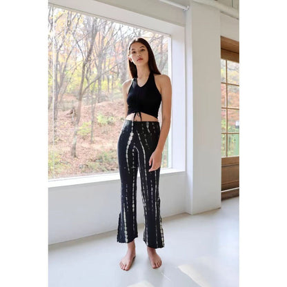 Printed Flare Yoga Pants | Soft Lines & Gentle Support