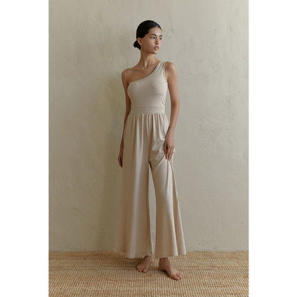 One-Shoulder Yoga Jumpsuit | Clean Fit & Effortless Movement