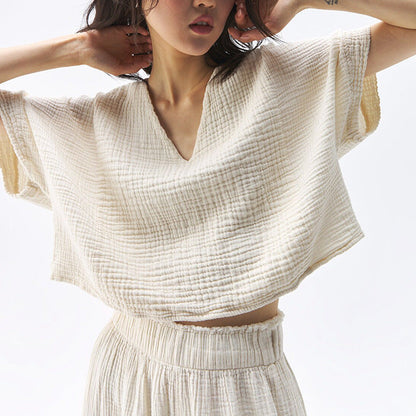 Cotton V-Neck Relaxed Yoga Shirt | Natural Texture & Everyday Flow