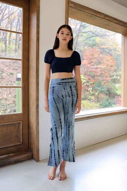 Printed Flare Yoga Pants | Soft Lines & Gentle Support