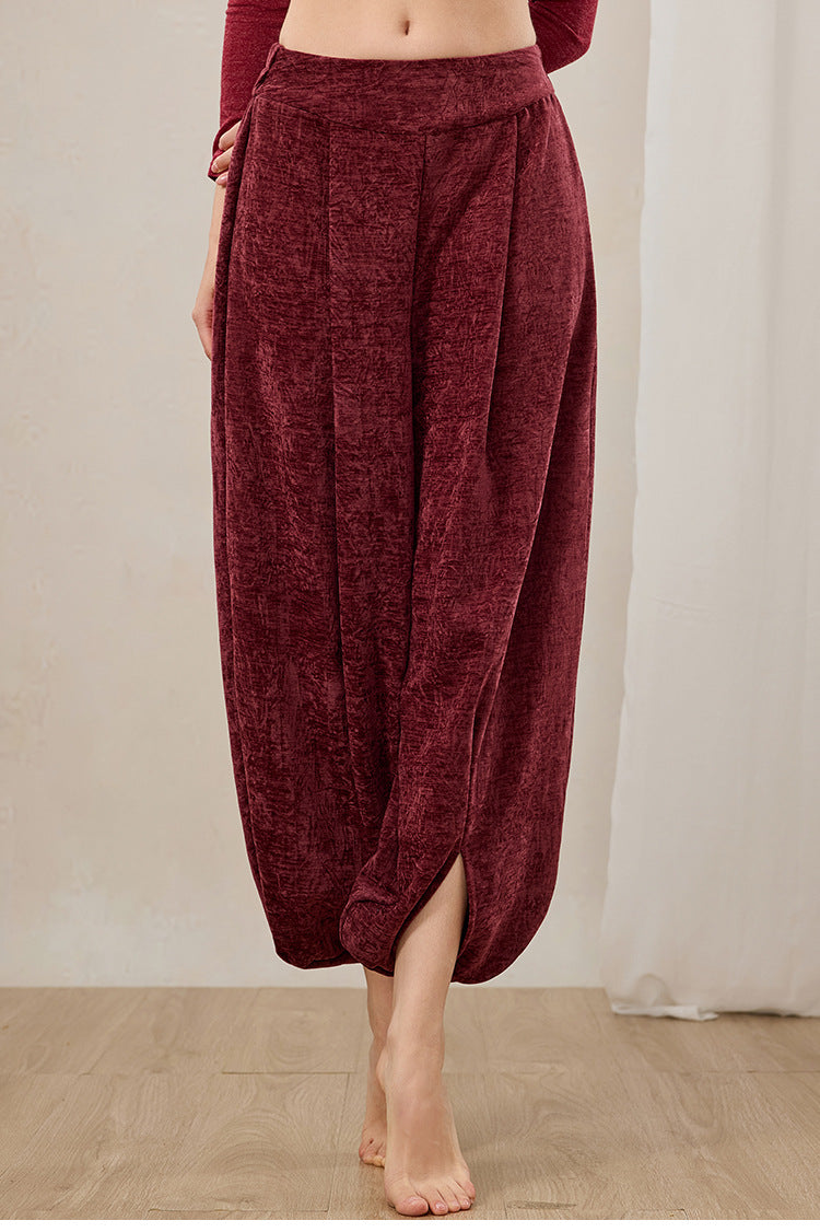Relaxed Flow Yoga Pants | Relaxed Drape & Everyday Ease