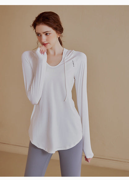 Relaxed Yoga Cover-Up | Light Layers for Studio & Daily Life