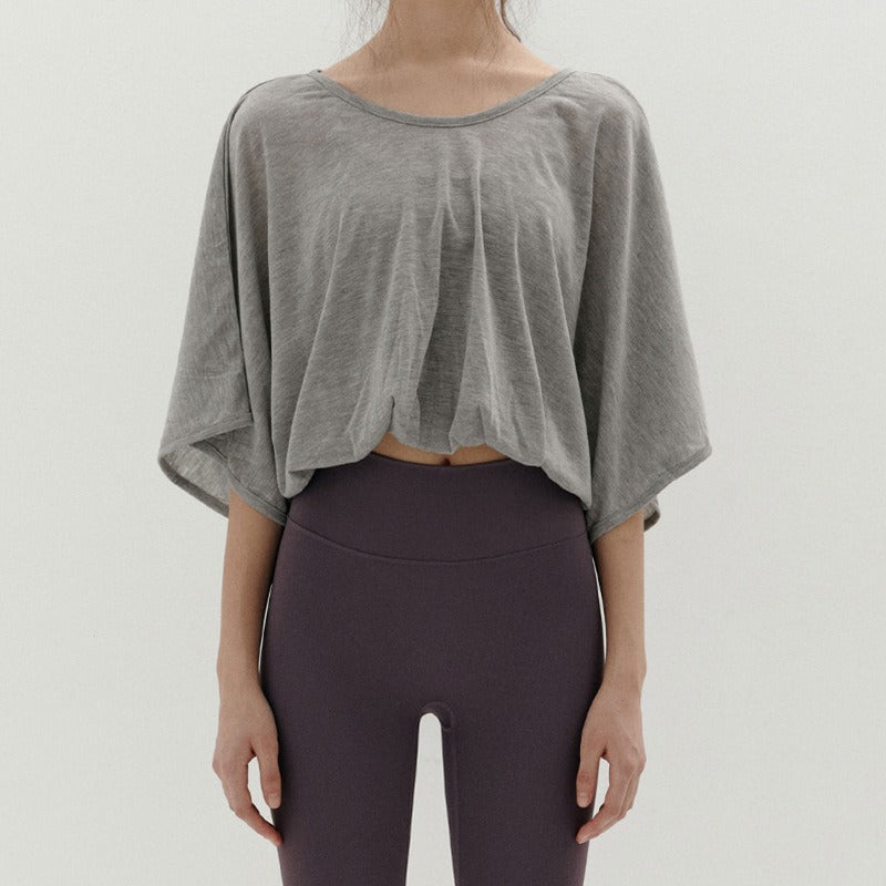 Airy Yoga Cover-Up | Light Layers for Studio & Daily Life