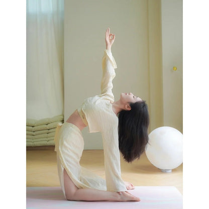 Wide-Leg Flow Yoga Set | Soft Structure & Everyday Ease