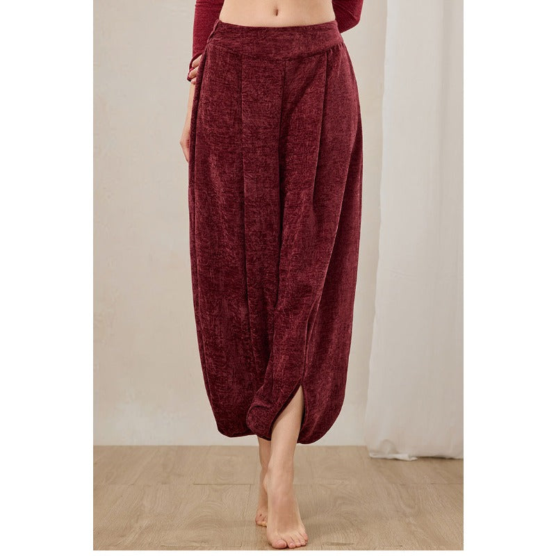 Relaxed Flow Yoga Pants | Relaxed Drape & Everyday Ease