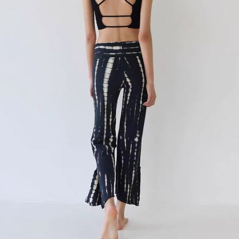 Printed Flare Yoga Pants | Soft Lines & Gentle Support