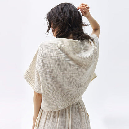Cotton V-Neck Relaxed Yoga Shirt | Natural Texture & Everyday Flow