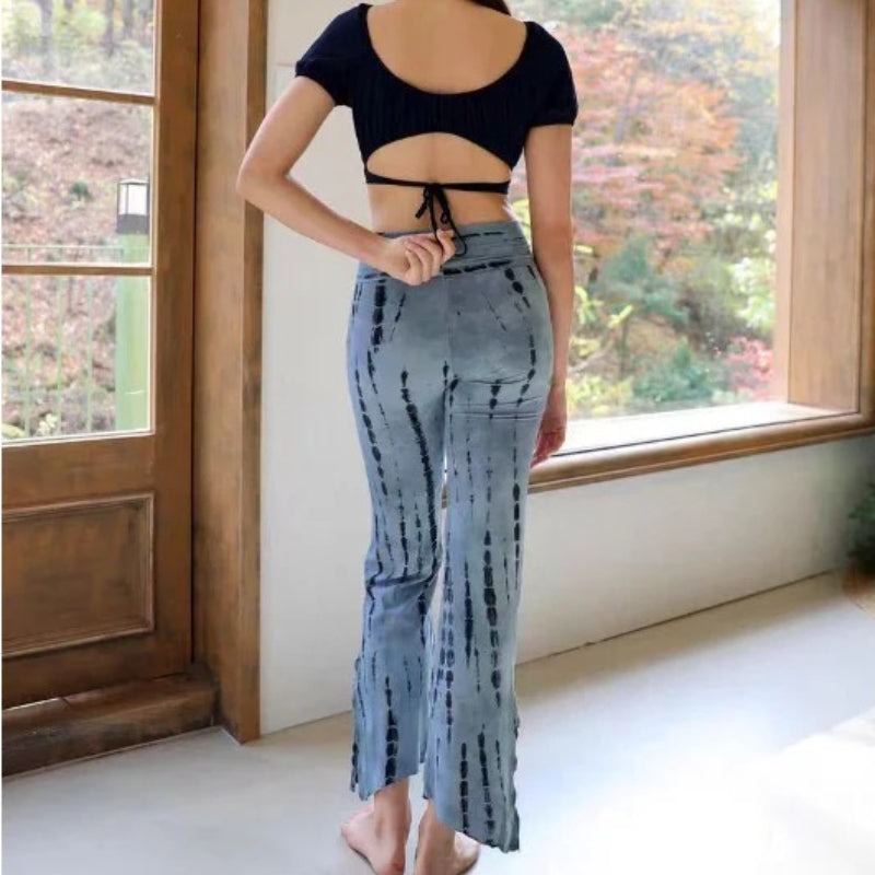 Printed Flare Yoga Pants | Soft Lines & Gentle Support
