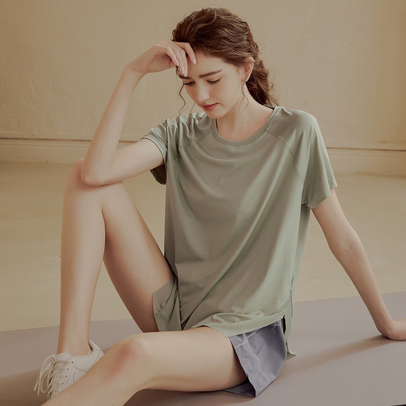 Quick-Dry Relaxed Yoga Shirt