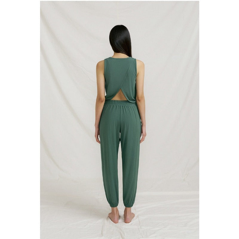 Jogger Open-Back Yoga Jumpsuit | Clean Fit & Effortless Movement